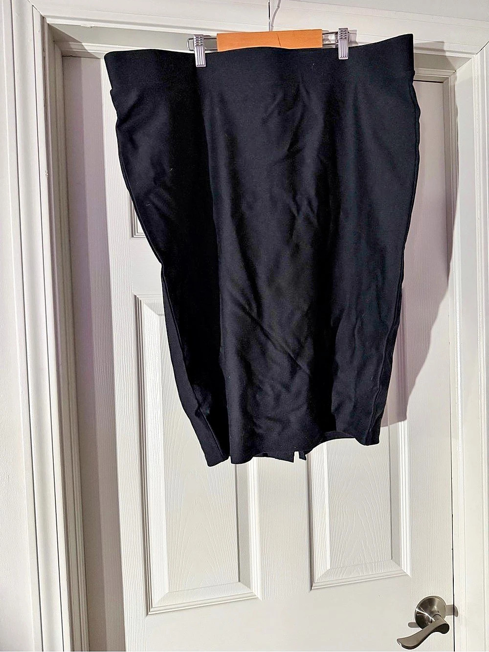 Torrid Solid Ponte Pencil Skirt Black Size 3X